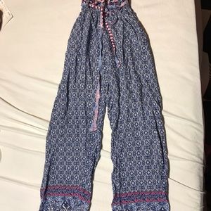 SR boho wide leg patterned pants!